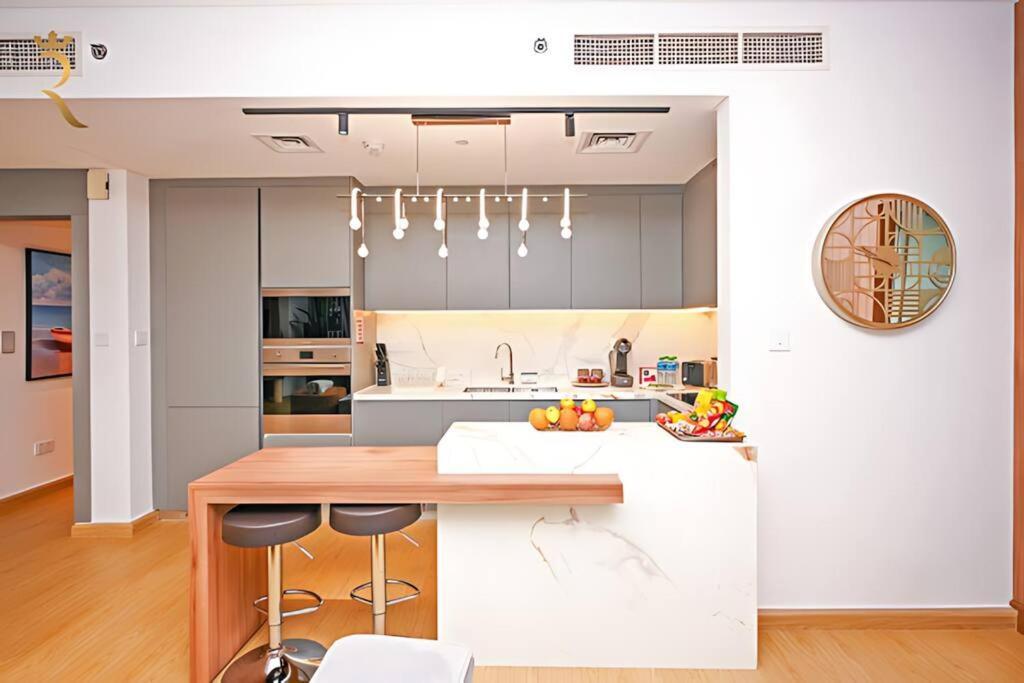 Apartment Seaside 1br Retreat With Pool & Gym In Saadiyat Island